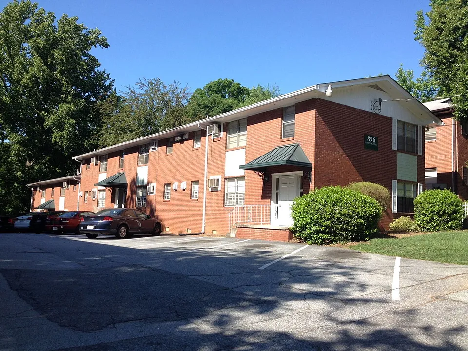 896 Greenwood Ave #7