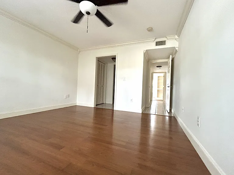 10358 Carrollwood Ln #201 — Photo 8