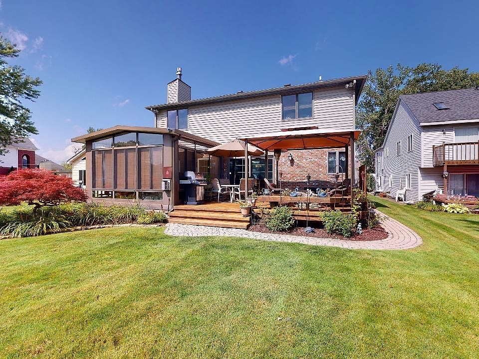 1st image of 32924 Killewald Dr