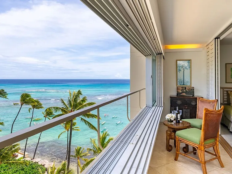 2895 Kalakaua Ave #805 — Photo 39