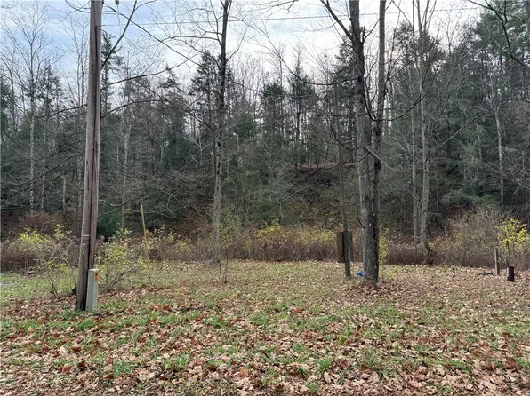 8893 Glen Brook Rd #1, Hammondsport, NY 14840