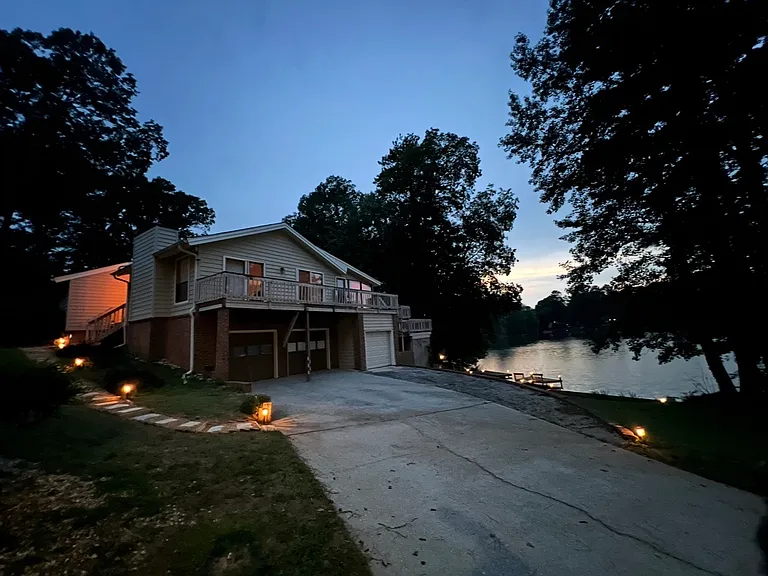8991 Mandarin Dr — Photo 28