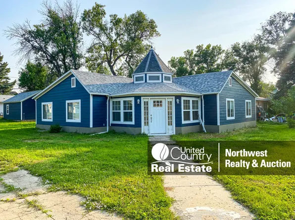 107 S 4th St W, Malta, MT 59538