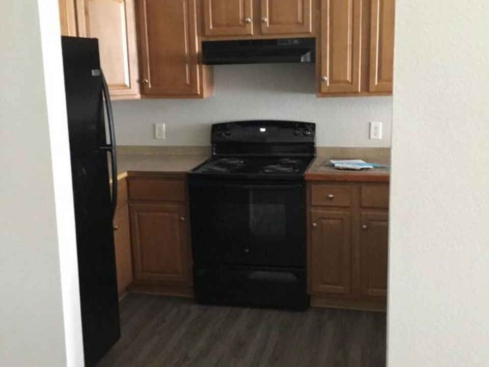 1st image of 10347 Parkview Ave
