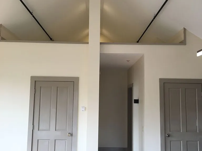 360-362 Main St — Photo 5