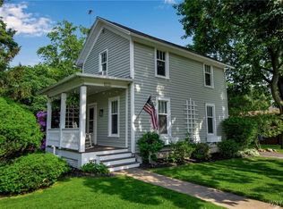 17 East Ave, Le Roy, NY 14482