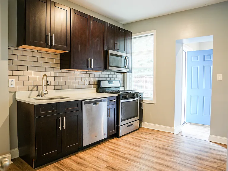 605 Allendale St — Photo 19