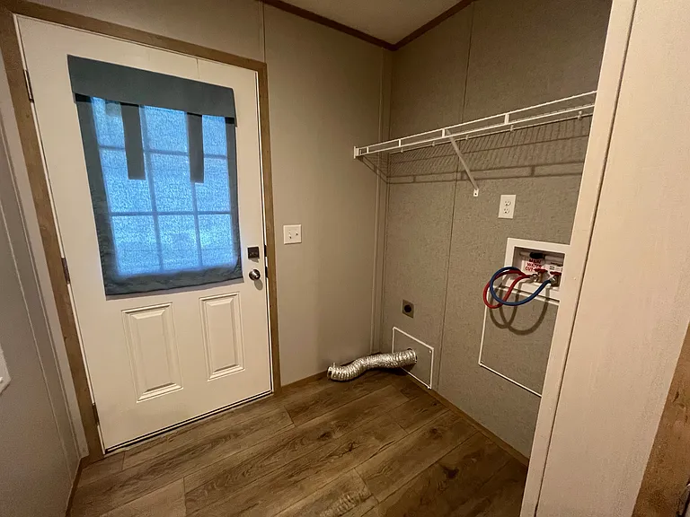 83 Southwick Dr — Photo 11