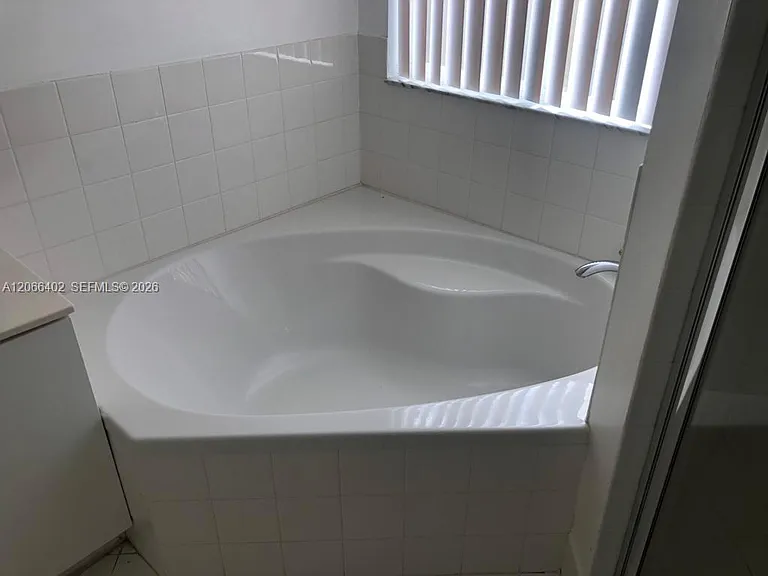 5598 NW 113th Ave #- — Photo 47