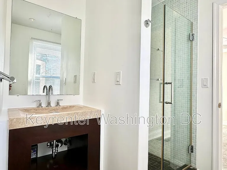 618 Q St NW #NW — Photo 31