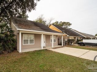 7051 Heather Oaks Dr, Pensacola, FL 32506