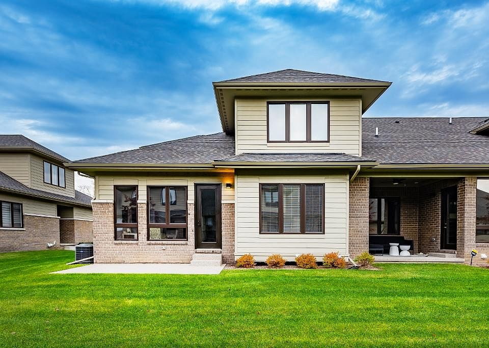 1st image of 7488 Gramercy Cir