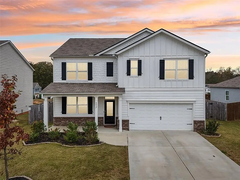 6637 Bluffview Dr — Photo 1