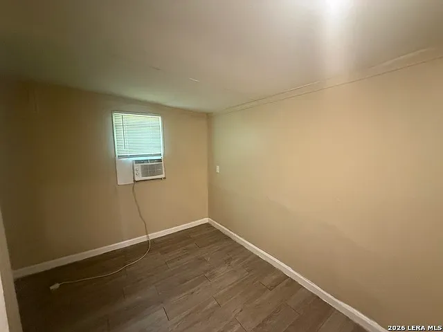 314 N Nueces #C — Photo 10