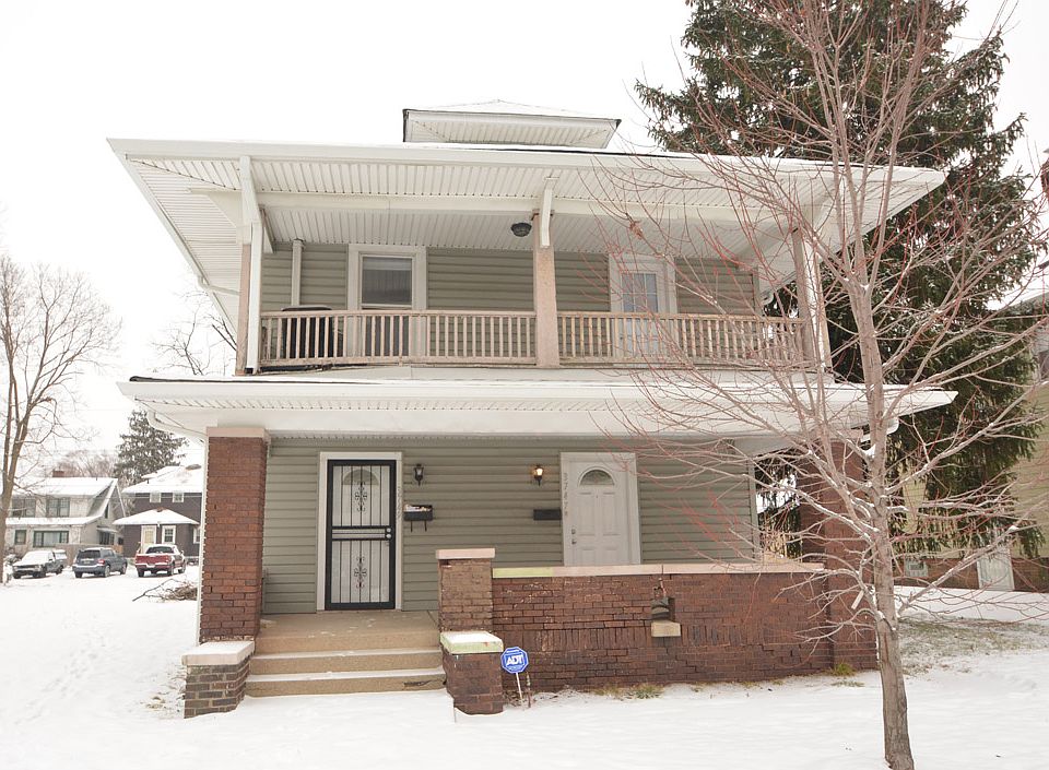 1st image of 3747 Central Ave