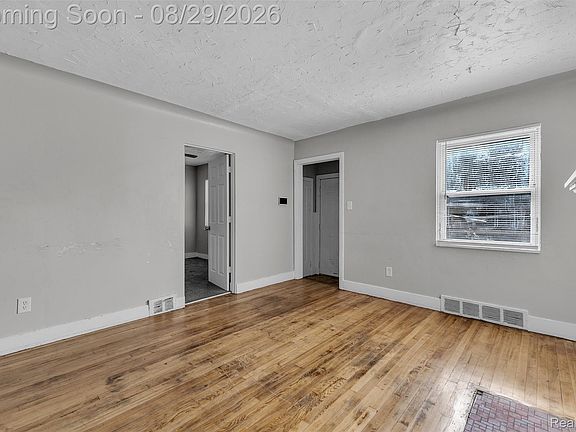 3rd image of 15778 Appoline St