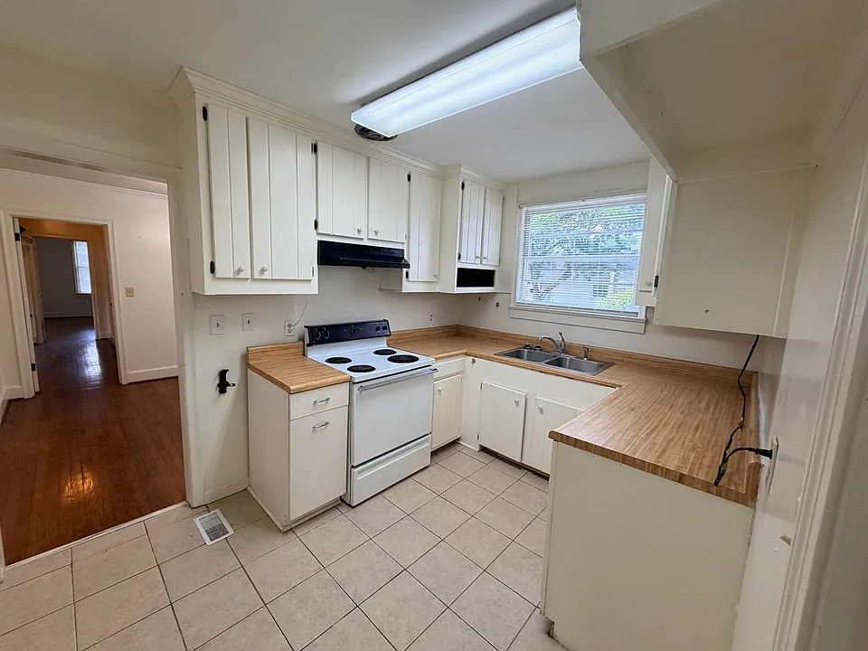 114 High St