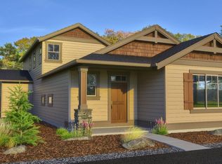 51852 Hollinshead Pl, La Pine, OR