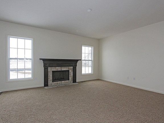 4th image of 10846 Heatherfield Dr