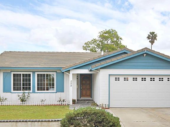 2nd image of 224 Arbor Valley Dr