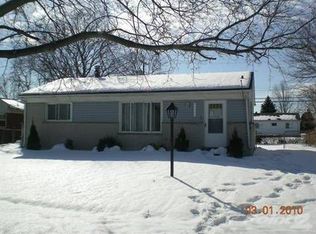 34479 Wick Rd, Romulus, MI 48174