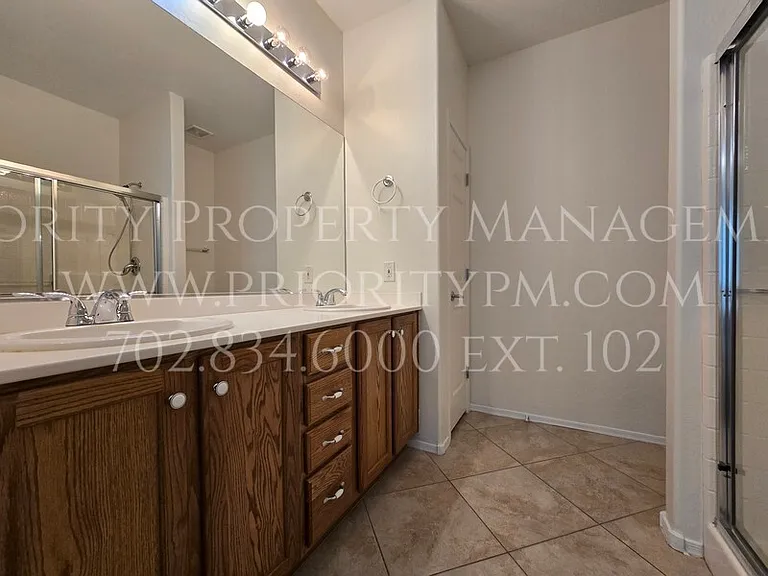 3513 Herring Gull Ln — Photo 3