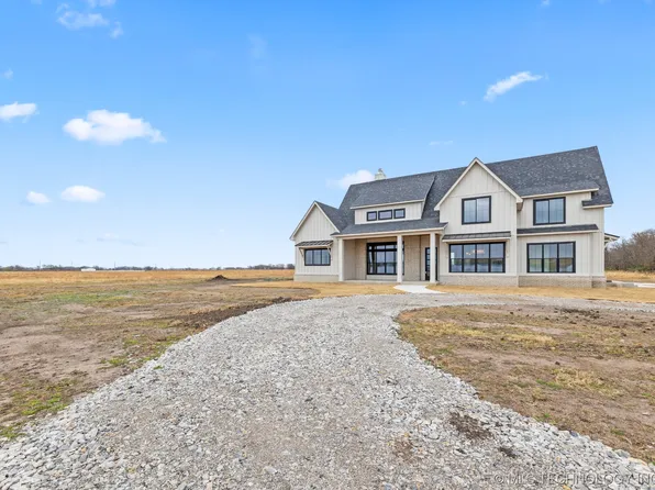 4196 Alt 75 Hwy, Beggs, OK 74421