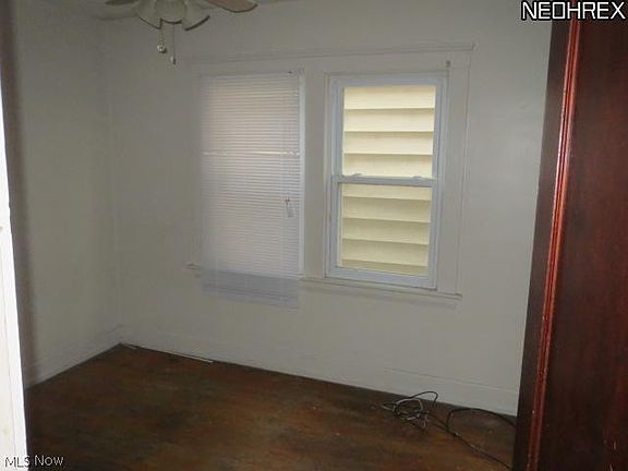 5th image of 1418 1/2 W 75th St