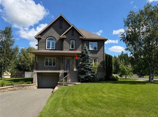120 Hubert St, Edmundston, NB E3V 4K5