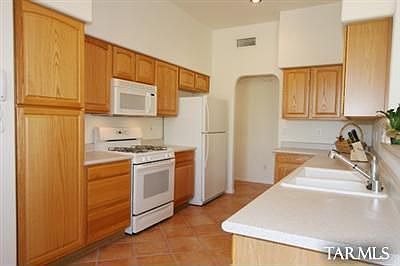 5th image of 11758 N La Tanya Dr