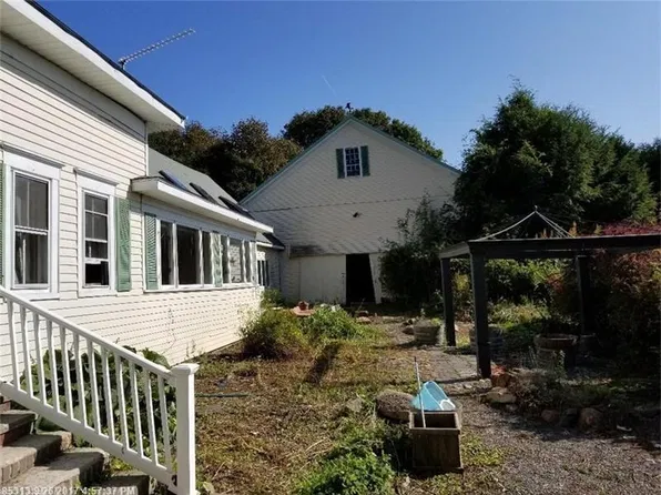155 Warren Hill Rd, Palmyra, ME 04965