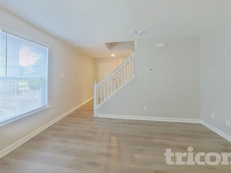 1117 Swearngan Ridge Ct — Photo 2
