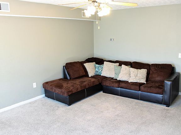 2nd image of 107 Saddlewood Dr