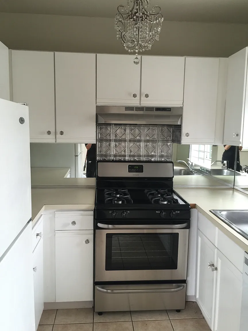 158 Sackett St photo 1