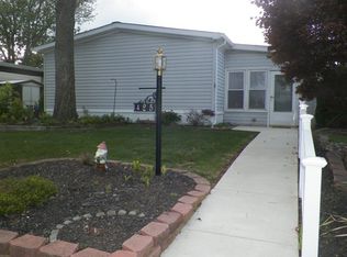 425 Running Brook Rd, North Wales, PA 19454