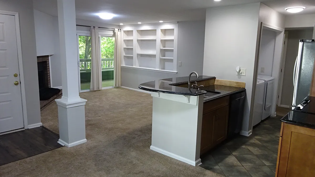 Dining Room to Living Room - 417 W 8th St
