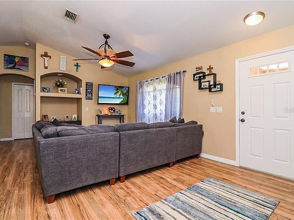 4th image of 4312 McAllister Ln