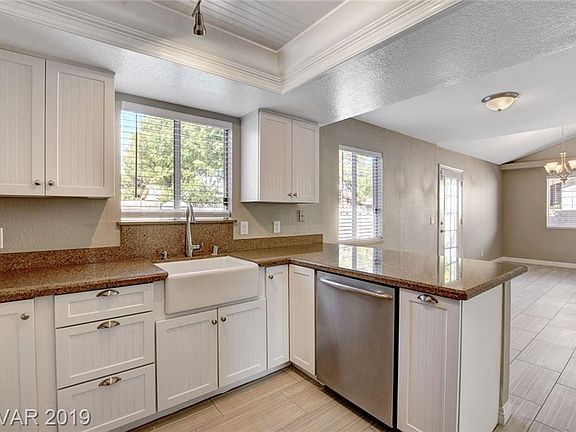 5th image of 4660 E Boston Ave