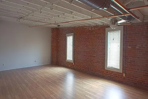 209 S 4th Ave #2C Photo 1