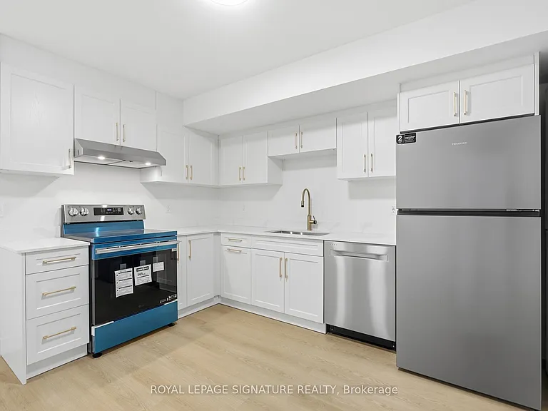 53 Bishop Ave #1A — Photo 5