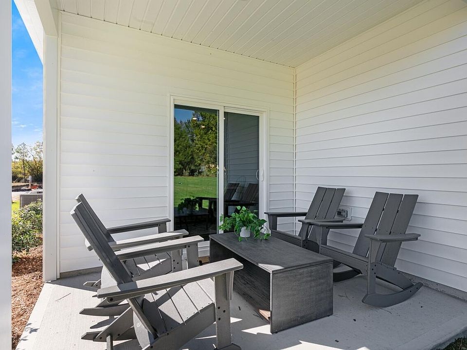 1st image of 390 Babbling Creek Dr #73