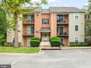 18334 Streamside Dr APT 101, Gaithersburg, MD 20879
