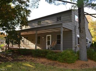 5978 Columbia Rd, North Olmsted, OH 44070