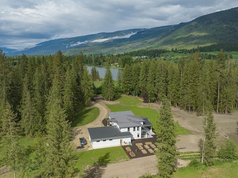 50 Foxwood Rd, Grindrod, BC V0E 1V4 MLS 10314392 Zillow