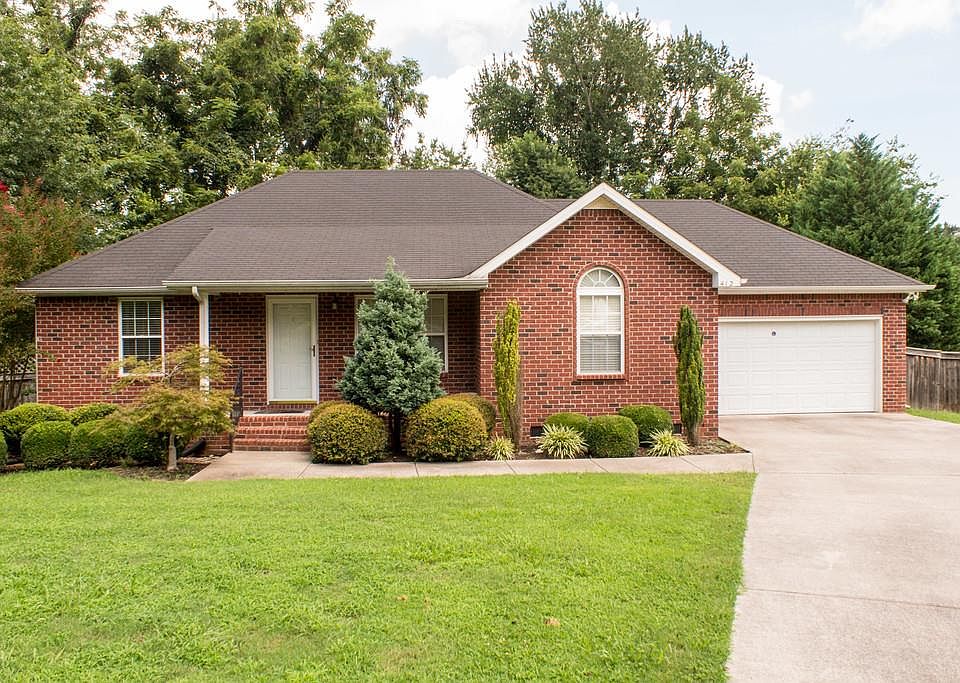 1st image of 412 McCoy Ct