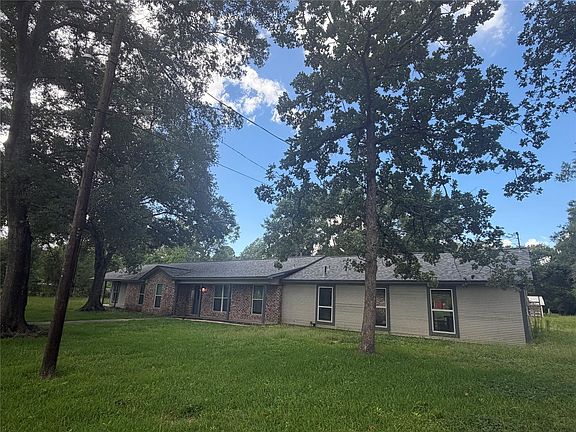 5th image of 9950 Oak Tree Dr