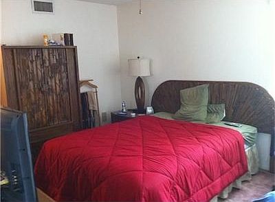 3rd image of 20310 NE 3rd Ct APT 3