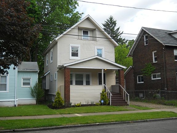 2nd image of 237 Wildwood Ave