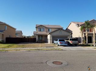 202 Charles Elmore Dr, El Centro, CA 92243