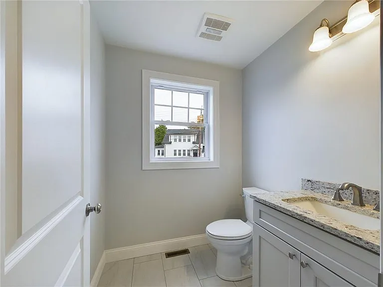 68 Greene St #3 — Photo 7